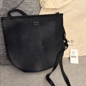 OAD New York Elegant Black Crossbody Bag